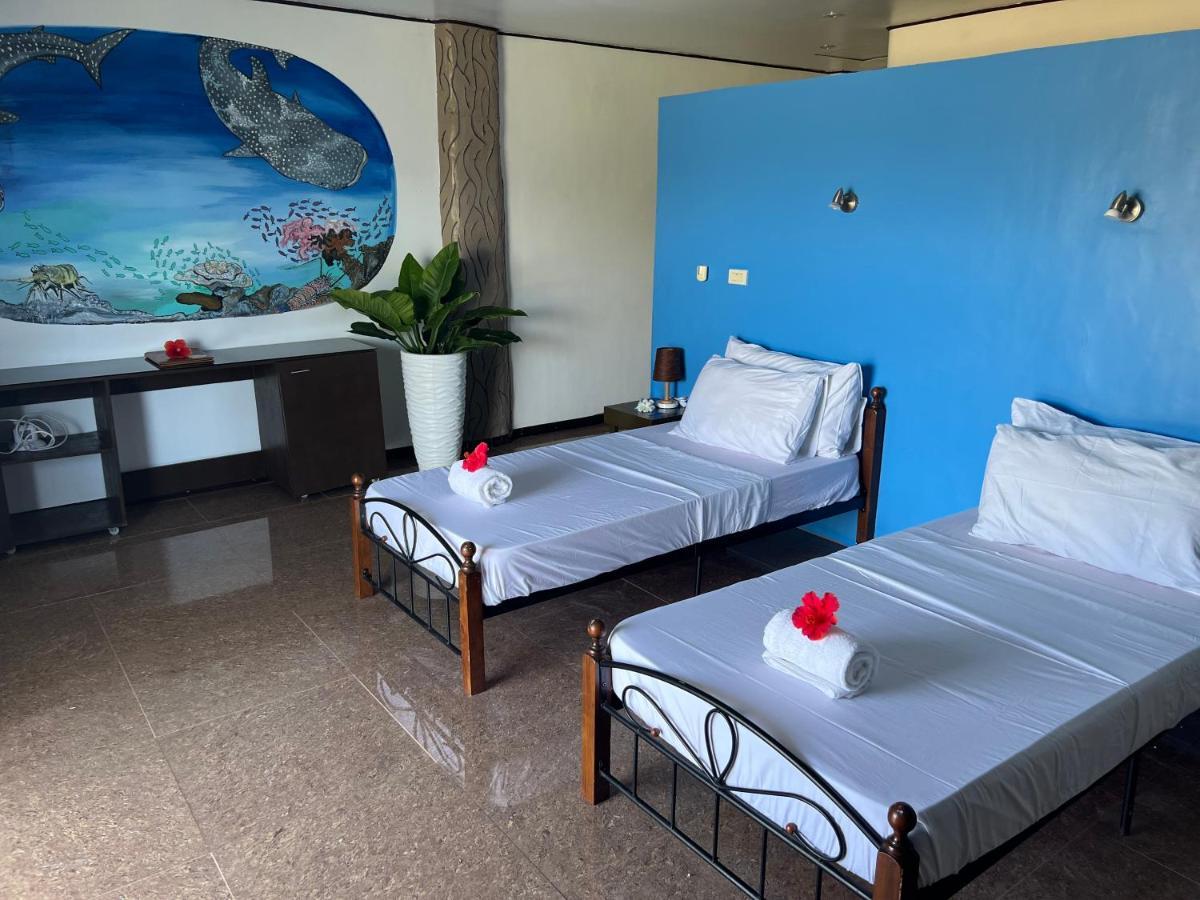 Loon Cabilao Sunset Dive & Beach Resort מראה חיצוני תמונה