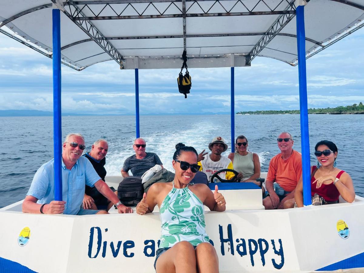 Loon Cabilao Sunset Dive & Beach Resort מראה חיצוני תמונה