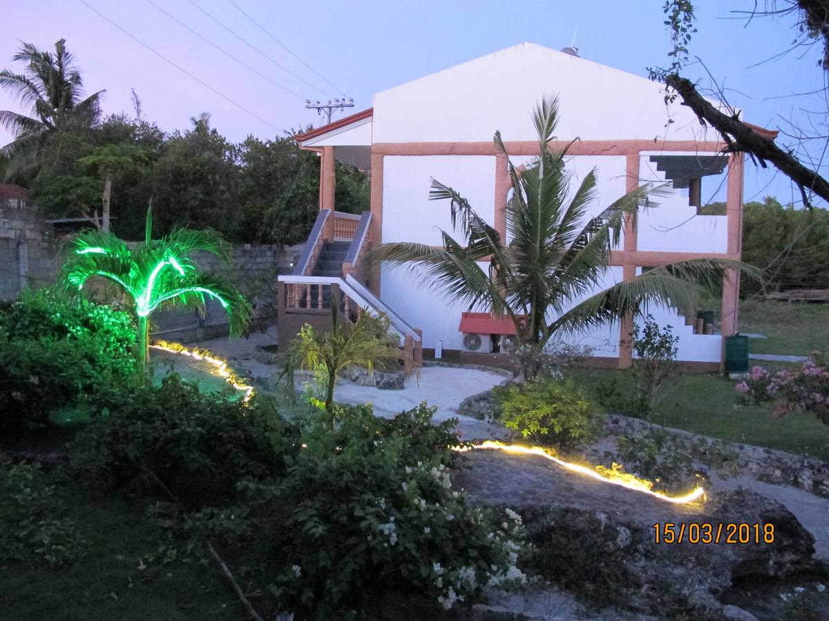 Loon Cabilao Sunset Dive & Beach Resort מראה חיצוני תמונה