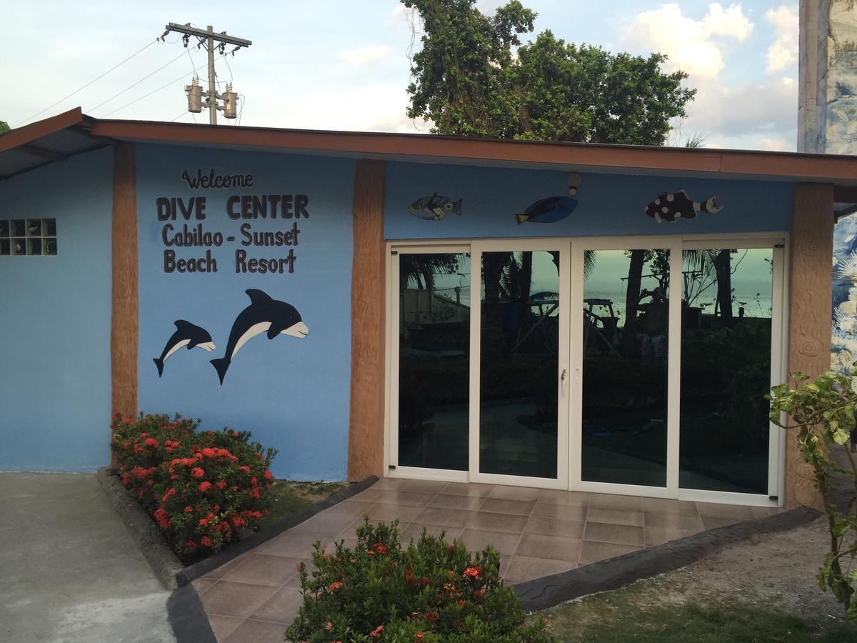 Loon Cabilao Sunset Dive & Beach Resort מראה חיצוני תמונה